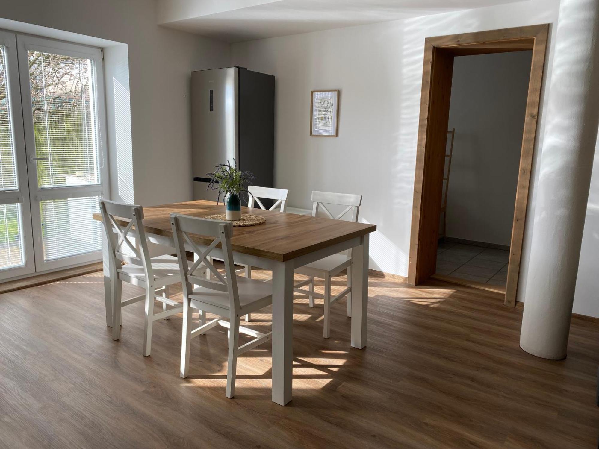 Statek U Krizu Apartment Stare Sedliste Exterior foto
